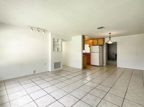14526 Bray Rd, Orlando, FL 32832-6524