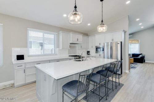 6530 Dublin Ct, Chandler AZ  85226-5808 exterior