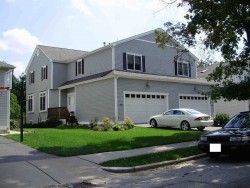20 Tanglewood Rd, Newton, MA 02459-2862