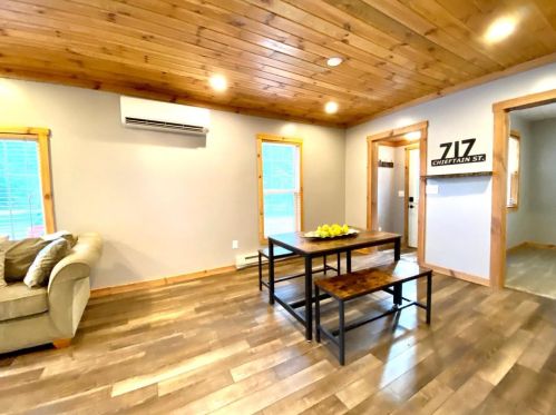 717 Chieftain St, East Farmington WI  54020-8014 exterior