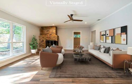 1208 Pebble Creek Dr, Euless, TX 76040-5948