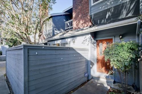 1917 Nelson Ave, Redondo Beach, CA 90278-2360