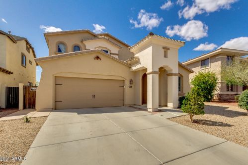 218 110th Dr, Avondale, AZ 85323-3325
