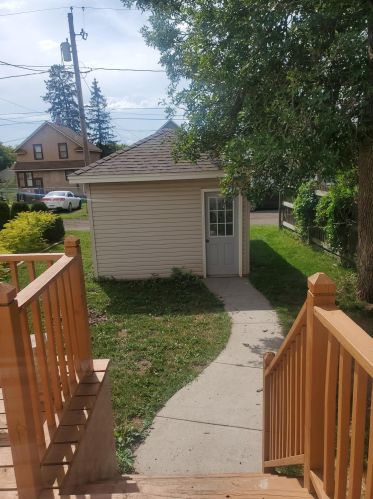 1407 16th Ave, Hibbing MN  55746-1323 exterior