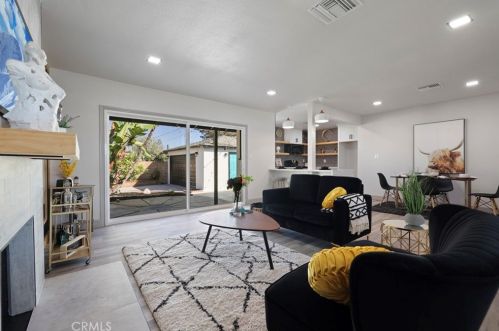 12912 Gramercy Pl, Gardena CA  90249-1808 exterior