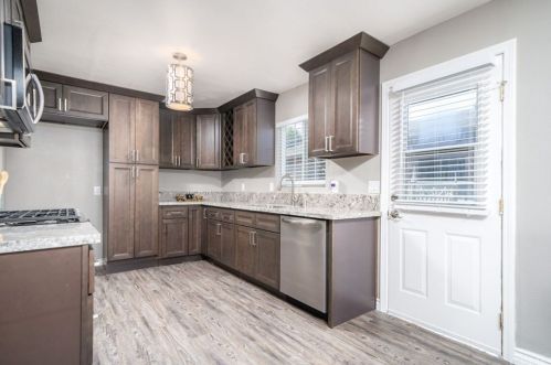 15464 Pheasant St, Chino Hills, CA 91709-5503