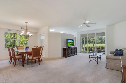 670 Lalique Cir, Naples, FL 34119-1366