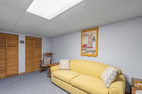 11 Pepper Bush Trl, South Kingstown RI  02874-2368 exterior