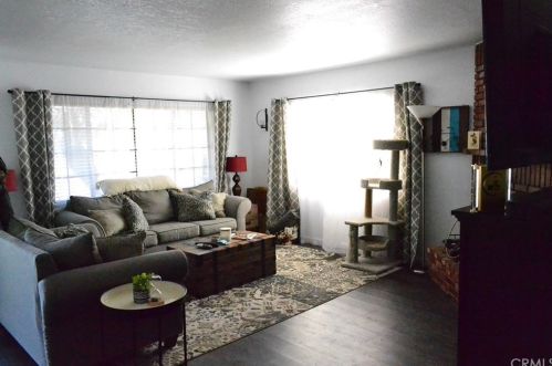 7350 Nada St, Downey, CA 90242-2014