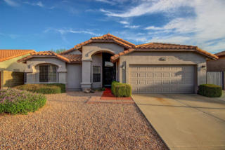 7421 Topeka Dr, Glendale, AZ 85308-5610