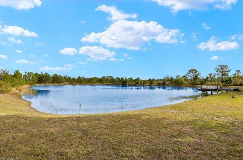 4135 62 Ave, Naples FL  34120 exterior