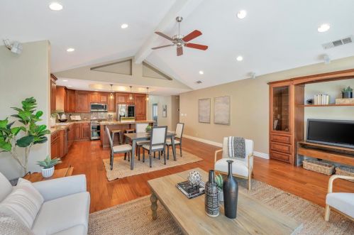 642 Colleen Dr, San Jose CA 95123-4509 exterior