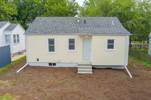 3511 3rd Ave, Hibbing MN  55746-2711 exterior