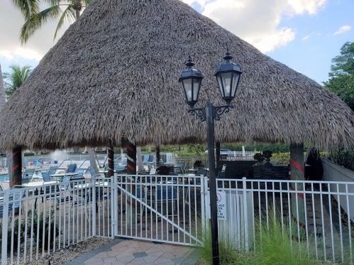 23130 Coconut Shores Dr, Bonita Springs FL 34134-9106 exterior