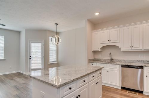 109 Willow Run, North Augusta SC  29841-4062 exterior