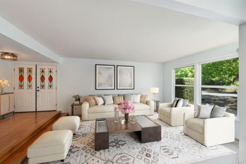 2734 Canterbury Dr, Santa Rosa, CA 95405-9006