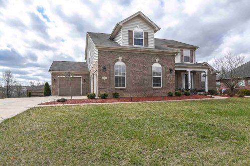 1623 Creekview Dr, Florence, KY 41042-8054