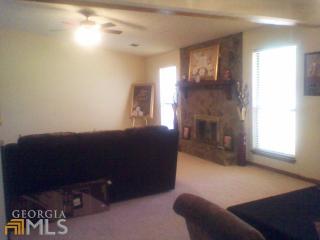 5115 Carole Pl, Stone Mountain GA  30087-4242 exterior