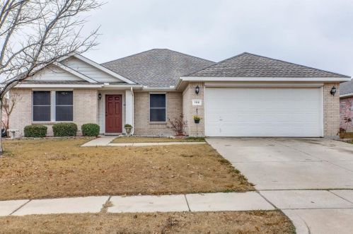 706 Linden Ave, St Paul, TX 75098-6930