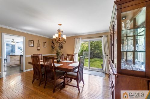15 Sandburg Dr, Morganville NJ  07751-1428 exterior