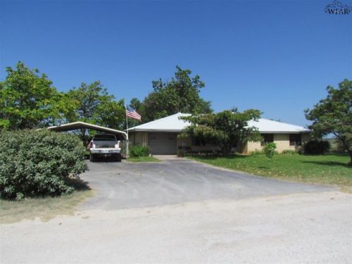 4710 Buffalo Springs Rd, Bellevue, TX 76228-2013
