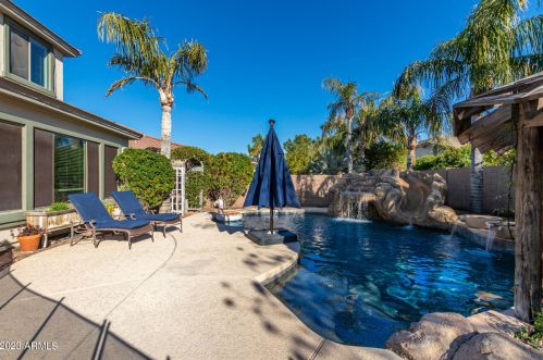 463 Phelps St, Gilbert AZ 85295-2127 exterior