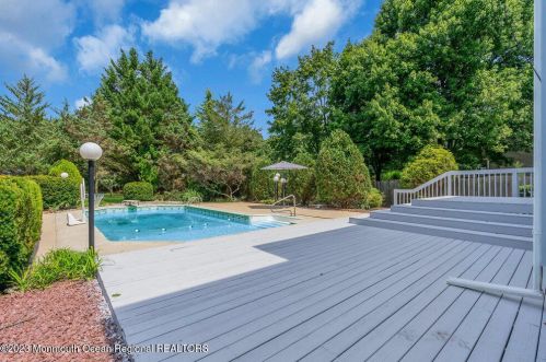 117 Frank Applegate Rd, Jackson Twp NJ  08527-2454 exterior