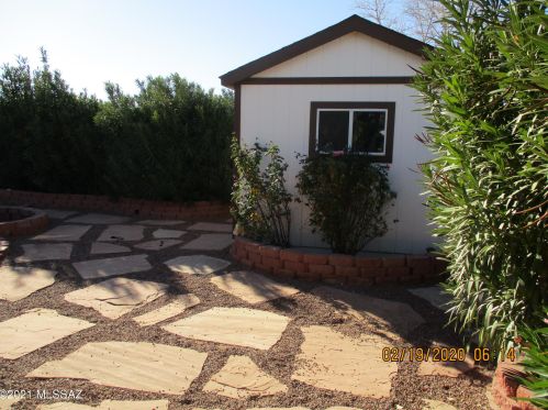 4860 Prudence Rd, Tucson AZ 85730-4318 exterior