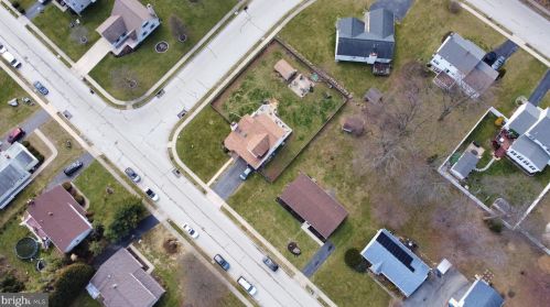 215 Ryans Run, Boothwyn PA  19060-2451 exterior