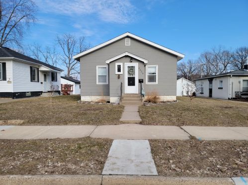 2226 Onalaska Ave, La Crosse WI  54603-1958 exterior