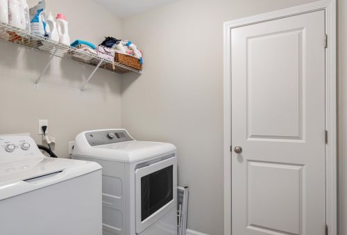 1654 Sparkleberry Ln, Johns Island SC  29455-3814 exterior