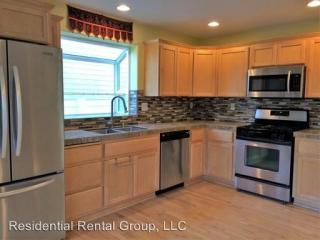 851 25th Ter, Cornelius OR  97113-7444 exterior