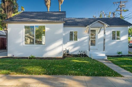 3950 Cedar St, Riverside, CA 92501-3119