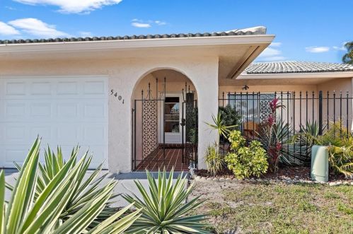 5401 Glen Ivy Pl, Pinellas Park, FL 33782-2746
