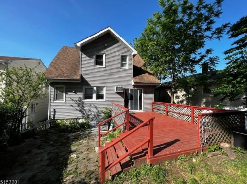 59 Centre St, Nutley NJ  07110-3726 exterior