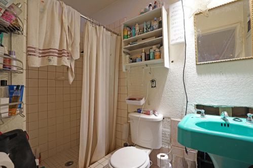 407 Mingo Way, Lathrop CA  95330-9533 exterior