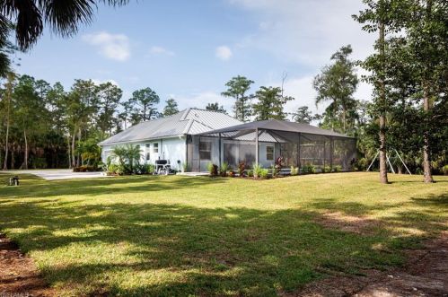 421 35th Ave, Naples FL  34120-1356 exterior