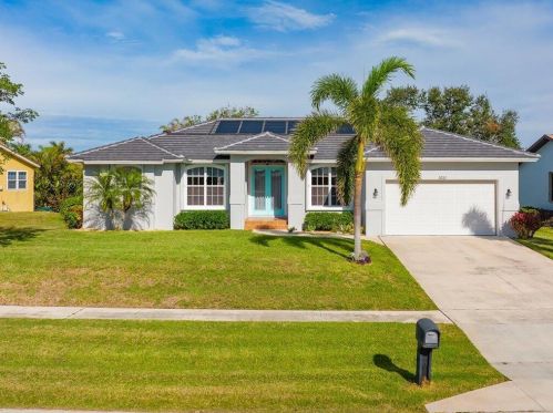 1011 Valley Ave, Marco Island, FL 34145-5741