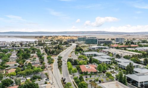 1009 Marsh Rd, Redwood City CA  94063-4431 exterior