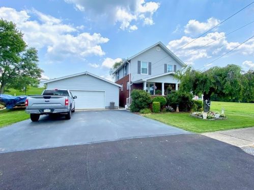 106 Scott St, New Castle PA  16101-3325 exterior