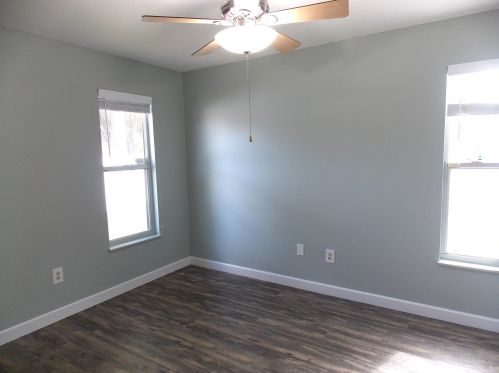 562 Eyerly Ave, Fort Pierce FL  34983-2944 exterior