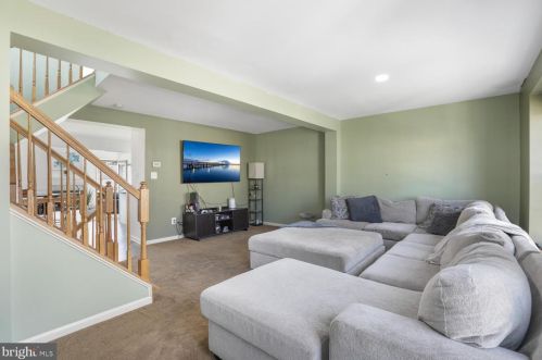 4532 Papillion Ct, Fredericksburg VA  22408-7740 exterior