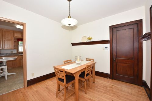 2737 Howell Ave, Milwaukee WI 53207-2013 exterior