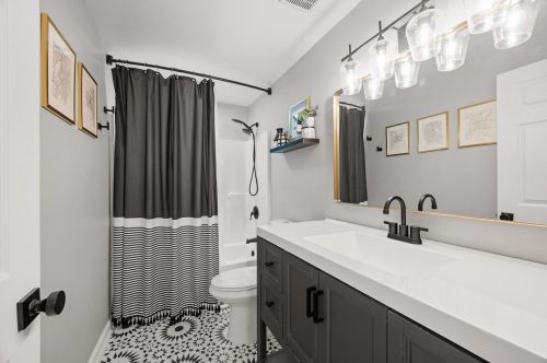 2507 Hunting Ridge Trl, Bridgeville PA  15017-1611 exterior