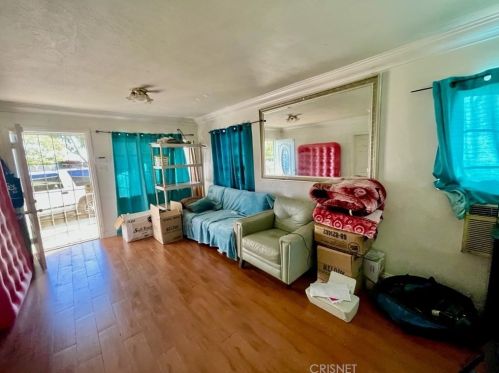 915 Nocta St, Ontario, CA 91764-4315
