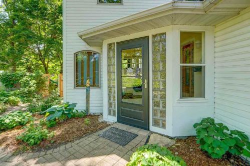 2961 Union St, Madison, WI 53704-5138