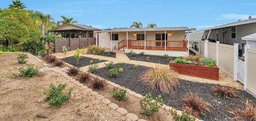 3437 Don Alberto Dr, Carlsbad CA  92010-3902 exterior