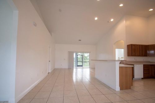 1401 Sunniland Blvd, Lehigh Acres, FL 33971-5277