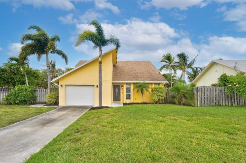 3535 Coelebs Ave, Boynton Beach, FL 33436-2704