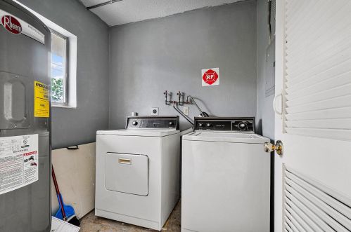 701 7th Ave, Delray Beach FL 33483-5742 exterior